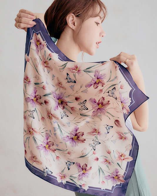 鬱金香與蝴蝶絲巾Tulip and Butterfly Silk Scarf - Deep Violet