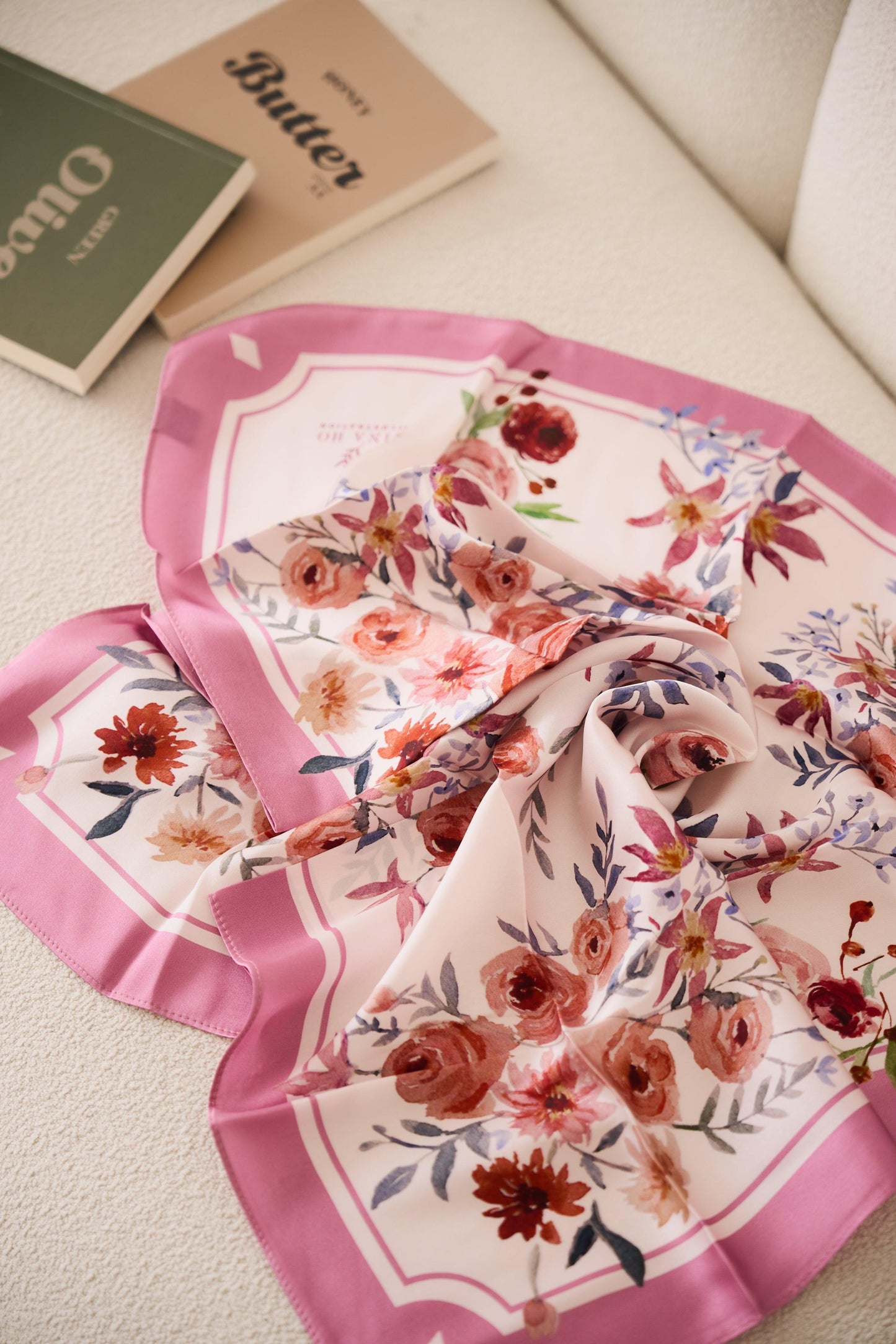 陸連派對絲巾Ranunculus Party Silk Scarf - Blush Purple